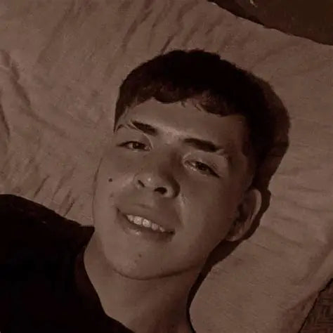 Jonatan<em> S.</em>